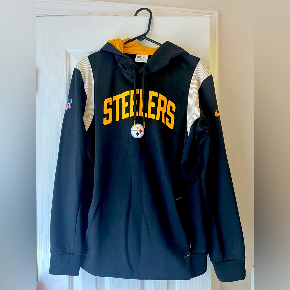 Nike Steelers NFL Black and Yellow Therma-Fit Hoodie